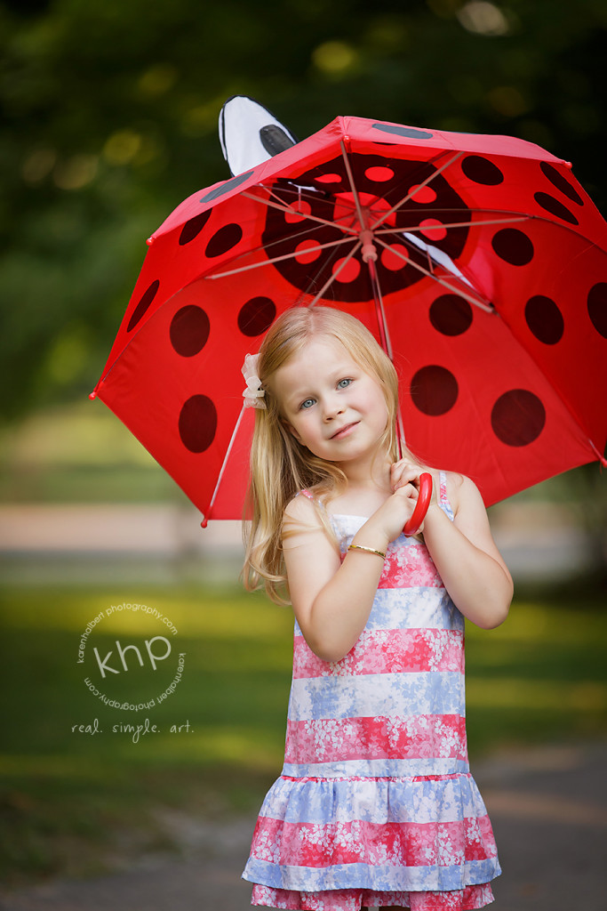 web umbrella girl ladybug