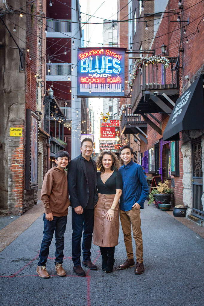 fall family in printers alley nashville 